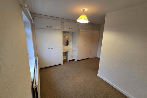2 bedroom house to rent, The Green, Hampshire PO9