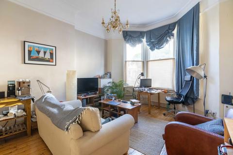 2 bedroom flat to rent, Sinclair Road, West Kensington, W14