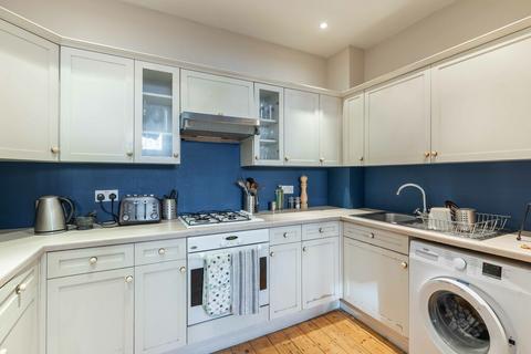 2 bedroom flat to rent, Sinclair Road, West Kensington, W14