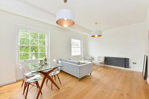 3 bedroom apartment to rent, Gloucester Terrace, Bayswater, W2