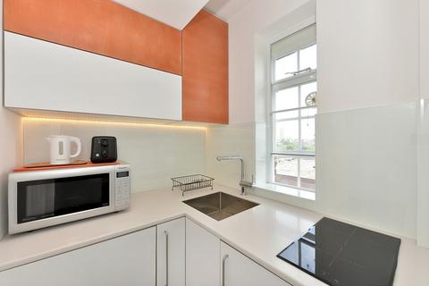 Studio to rent, Sloane Avenue, Chelsea, SW3