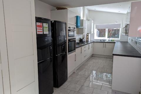 5 bedroom house share to rent, Birmingham B29