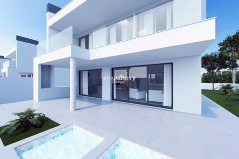 4 bedroom townhouse, Algoz,  Algarve, Portugal