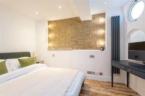 2 bedroom apartment to rent, Kingsland Road, London E2