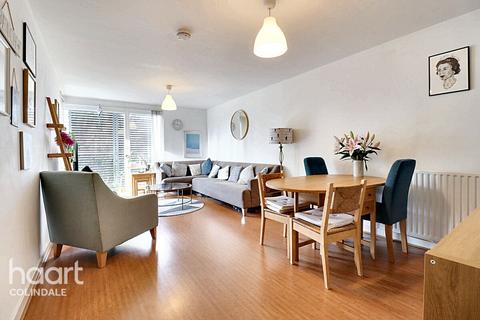 2 bedroom flat for sale, Airco Close, NW9