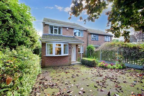 4 bedroom detached house for sale, St. Albans Road, Arnold, Nottingham