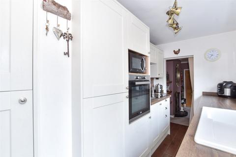 2 bedroom terraced house for sale, Albert Street, Maidstone, Kent