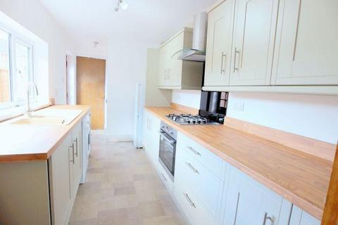 2 bedroom terraced house to rent, Old Road, Stone, ST15