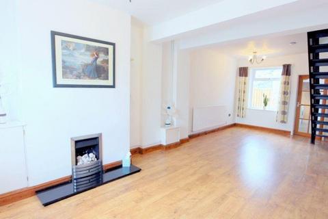 2 bedroom terraced house to rent, Old Road, Stone, ST15