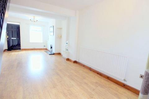 2 bedroom terraced house to rent, Old Road, Stone, ST15