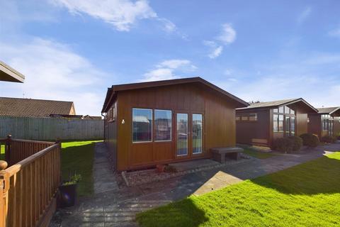 2 bedroom chalet for sale, Mablethorpe Chalet Park, Mablethorpe LN12