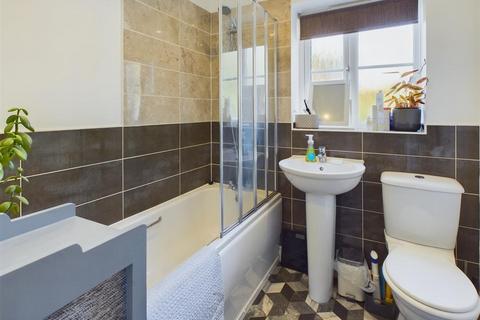 10 Beech View Drive, Buxton, SK17 9NS