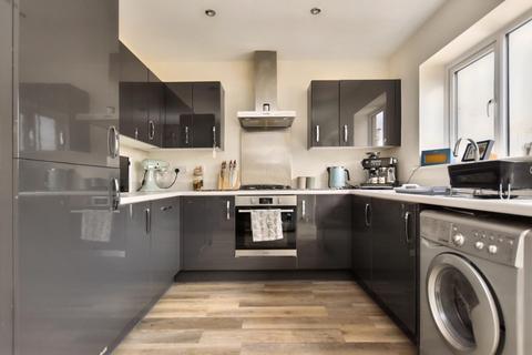 8 Maple Street, Bristol, BS14 0GB