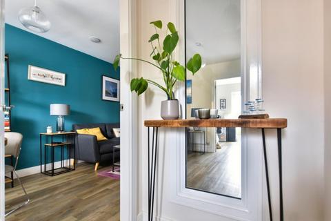 8 Maple Street, Bristol, BS14 0GB