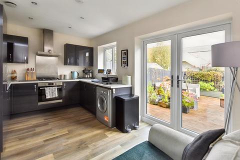 8 Maple Street, Bristol, BS14 0GB