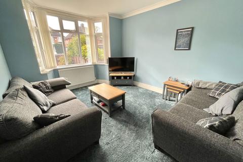 3 bedroom semi-detached house for sale, Bramley Croft, Shirley