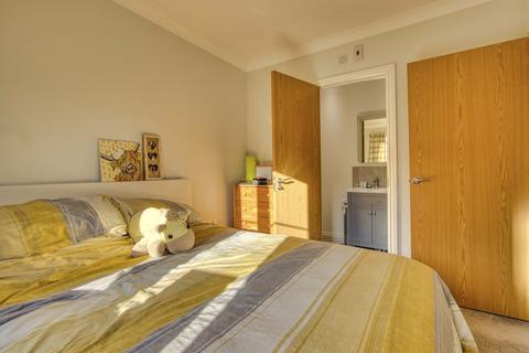 113 Grove Gate, Staplegrove, Taunton, TA2 6DE