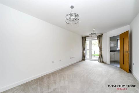 1 bedroom apartment for sale, Oakhill Place, High View, Bedford, Bedfordshire, MK41 8FB