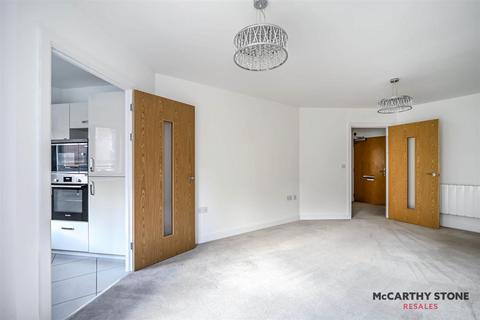 1 bedroom apartment for sale, Oakhill Place, High View, Bedford, Bedfordshire, MK41 8FB