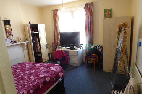 2 bedroom terraced house to rent, Jarrom Street, Leicester LE2