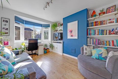 16 Ridgemount Close, London, SE20 8NJ