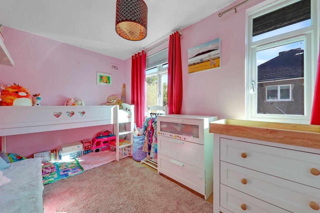 06-4d05 JHProp Wpen - 16 Ridgemount Close - 16-mediu