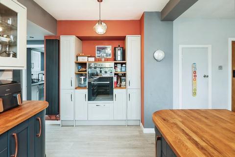 27 Barnard Road, Sutton Coldfield, B75 6AP