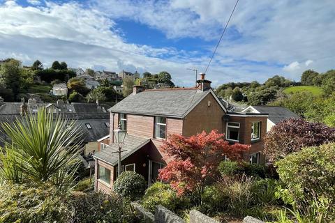 3 bedroom detached house to rent, Drake Road, Tavistock