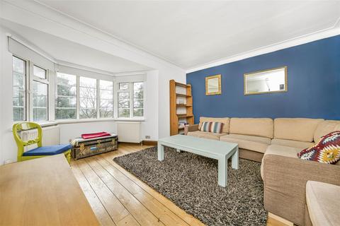 3 bedroom apartment for sale, Great West Road, Osterley