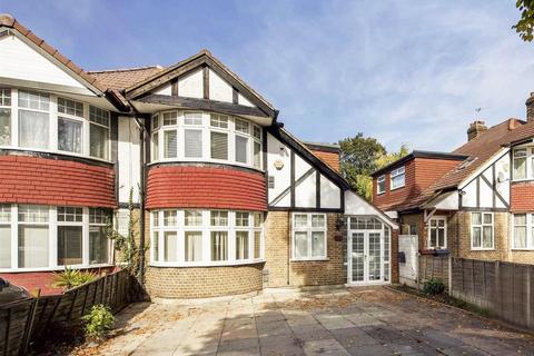 4 bedroom semi-detached house for sale, Great West Road, Hounslow