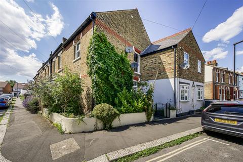 55a Steele Road, Isleworth, TW7 7HL
