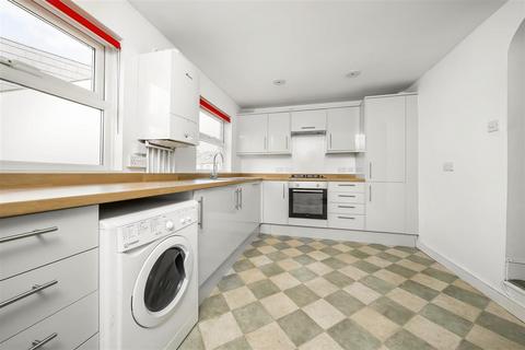 55a Steele Road, Isleworth, TW7 7HL