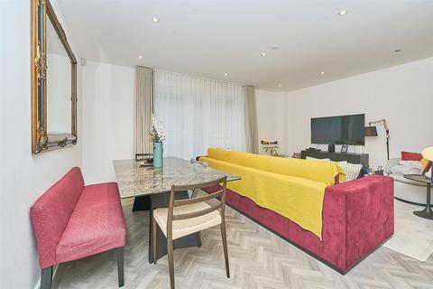 17, Swan Court Swan Street, Isleworth, TW7 6XW