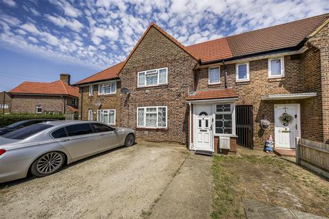 3 bedroom terraced house for sale, Queenswood Avenue, Hounslow