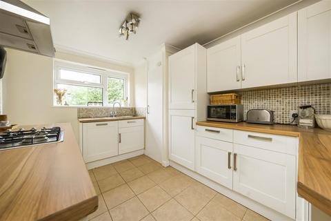 4 Percy Gardens, Isleworth, TW7 6BX