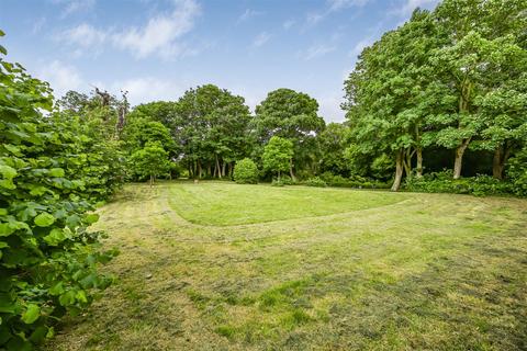 4 Percy Gardens, Isleworth, TW7 6BX