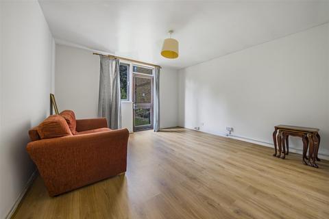 3 bedroom apartment for sale, St Stephens Road, Hounslow