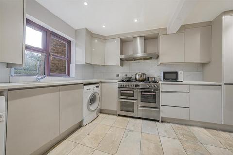 3 bedroom terraced house for sale, Beaumont Place, Isleworth