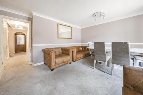 3 bedroom terraced house for sale, Beaumont Place, Isleworth