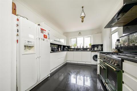 4 bedroom semi-detached house for sale, St. Marys Crescent, Osterley