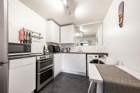 1 bedroom apartment for sale, High Street, Brentford