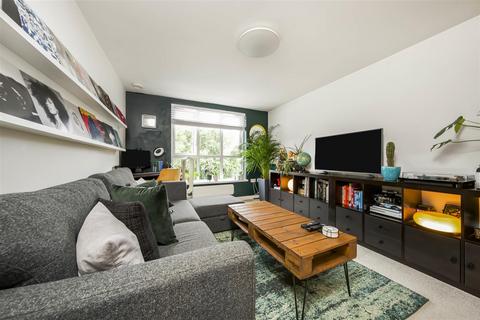 1 bedroom apartment for sale, High Street, Brentford