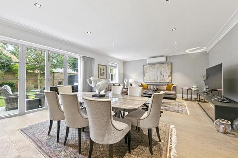 1 Egerton Drive, Isleworth, TW7 7EQ