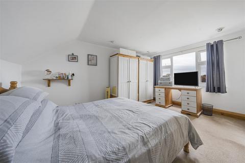 149 Spring Grove Road, Hounslow, TW3 4BD