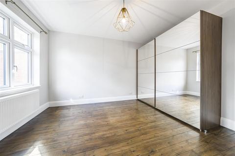 26 Stucley Road, Hounslow, TW5 0TN
