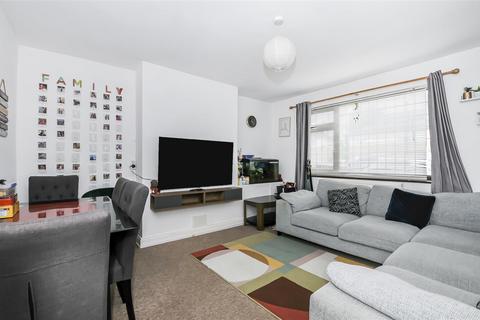 4 Wheatley Road, Isleworth, TW7 6JH