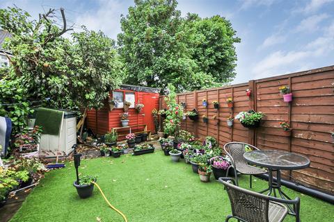 4 Wheatley Road, Isleworth, TW7 6JH