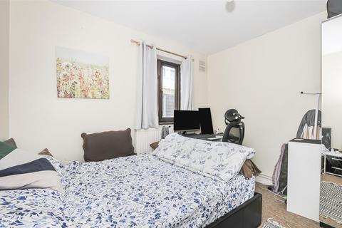 4 Wheatley Road, Isleworth, TW7 6JH