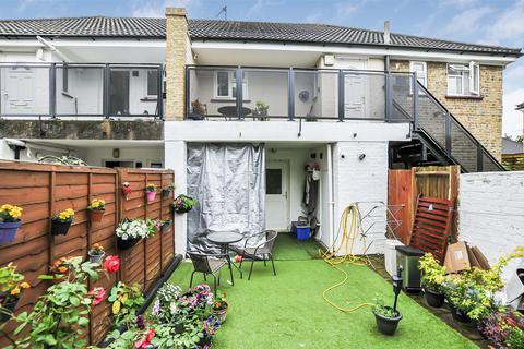 4 Wheatley Road, Isleworth, TW7 6JH