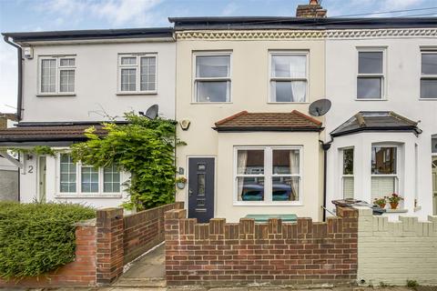 4 Kendall Road, Isleworth, TW7 6RA